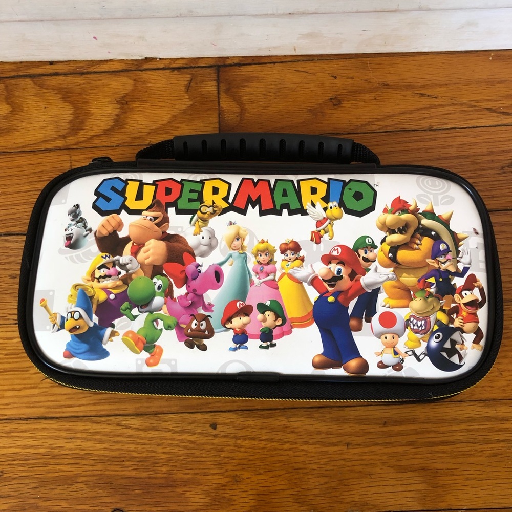 Mario Nitendo Switch Case